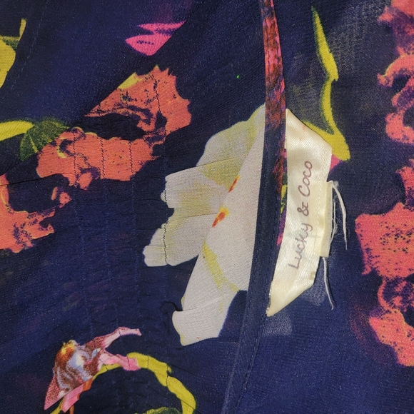 Lucky & Coco Blue Floral Print Beaded V Neck Kaftan Style Beach Cover Up - Picture 7 of 7